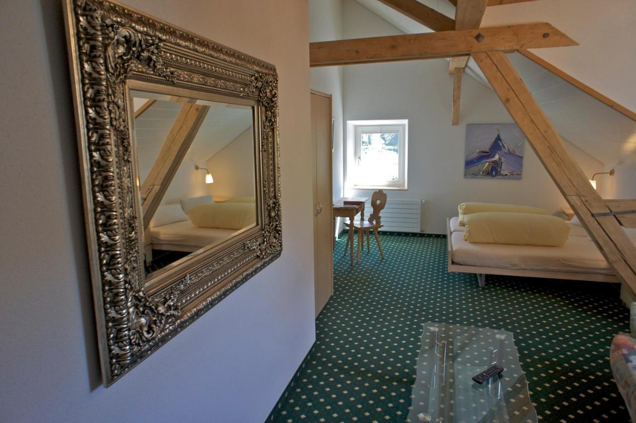 Hotel Posta Sedrun Room photo